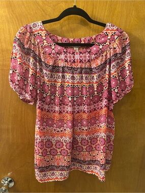EUC Dress Barn Pink and Orange Geometric Short Sleeve Blouse- 1X